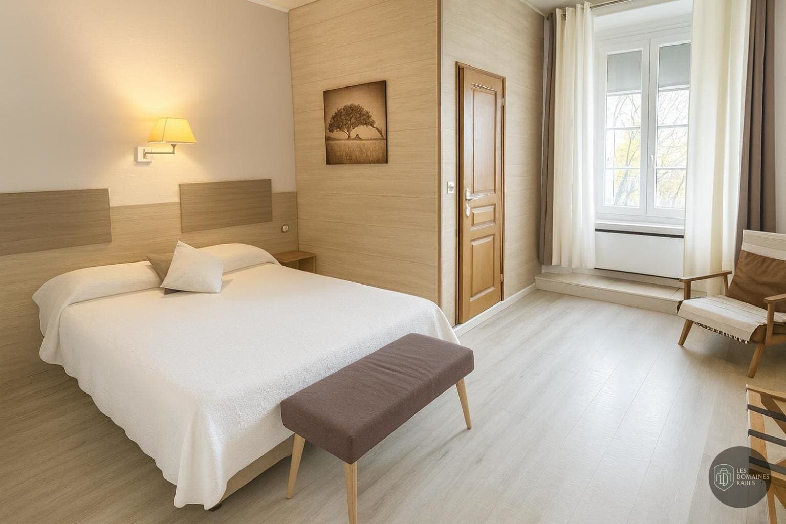Chambre de l'hôtel Hôtel du Nord à Compiègne en Hauts-de-France