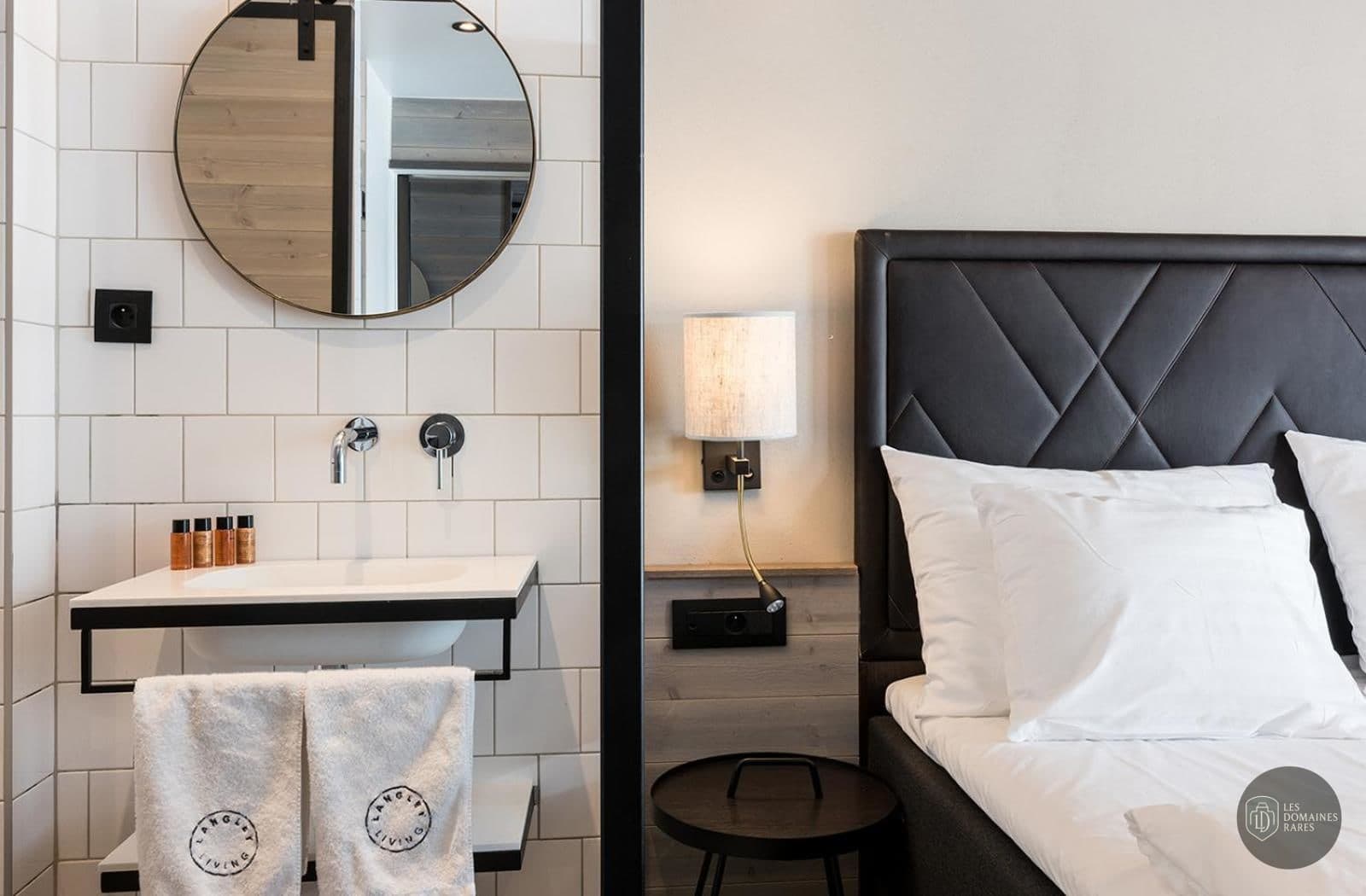 Chambre de l'hôtel Hôtel l'Ecrin à Honfleur en Normandie