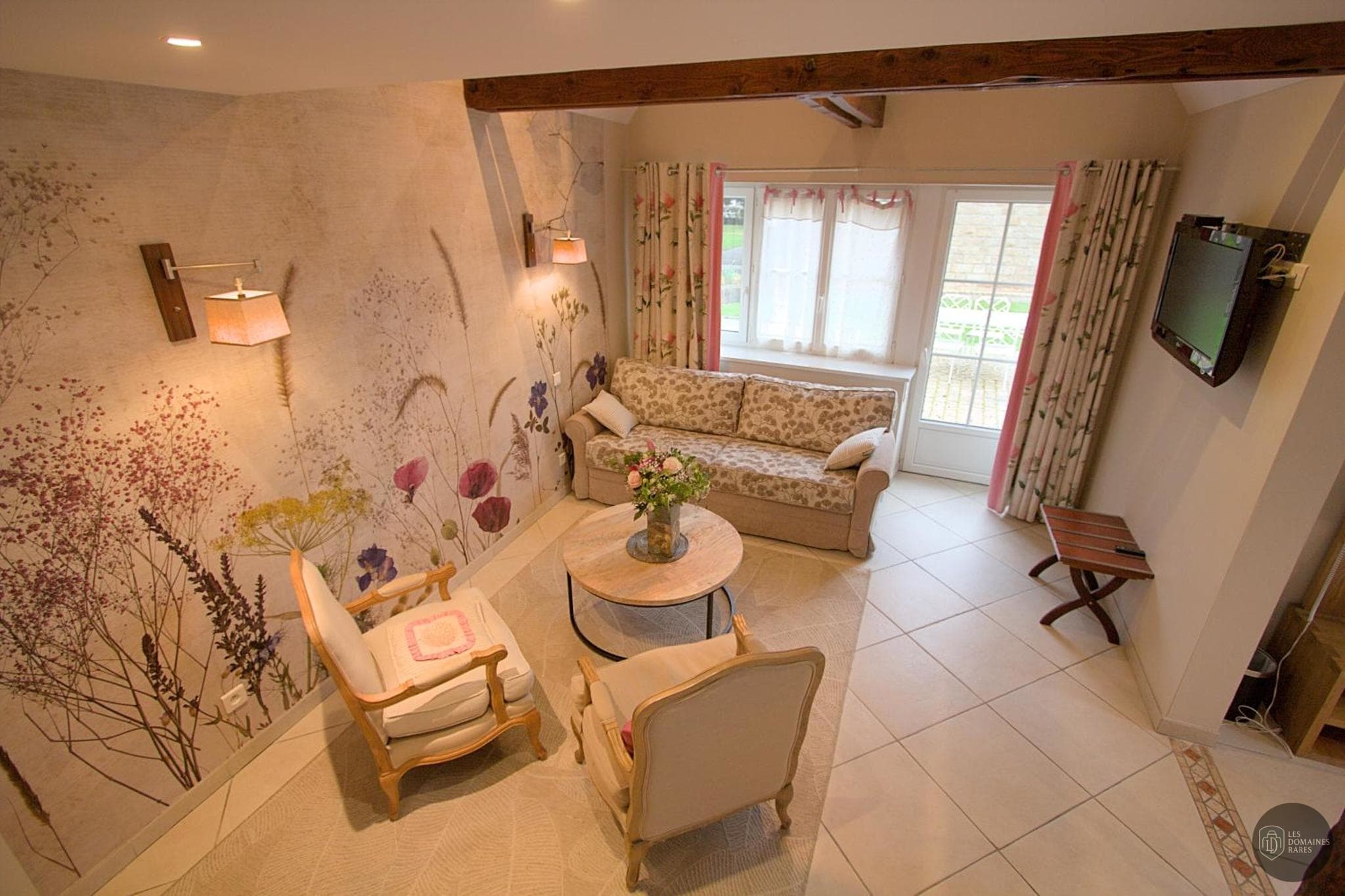Vue extérieure de l'hôtel Hôtel la Ramade à Avranches en Normandie