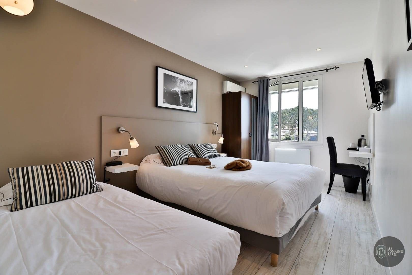 Chambre de l'hôtel Hôtel la Tuilière en Provence-Alpes-Côte d'Azur
