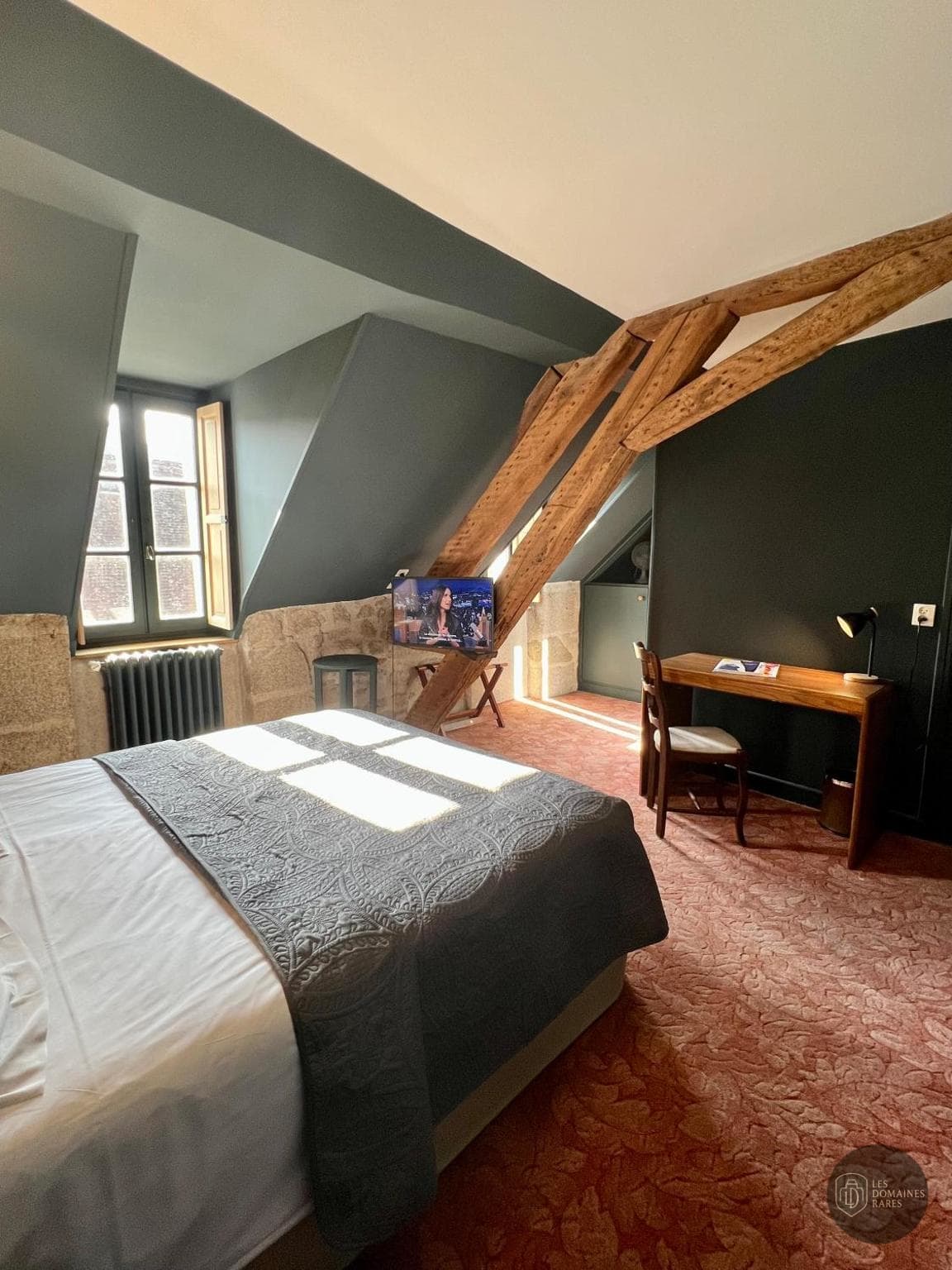 Chambre de l'hôtel Hôtel le Clermotel à Agnetz en Hauts-de-France