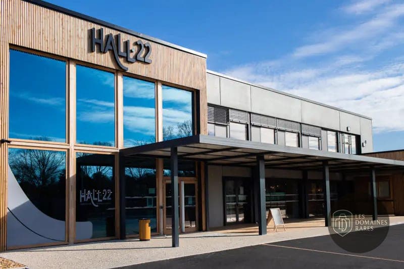 Hall22