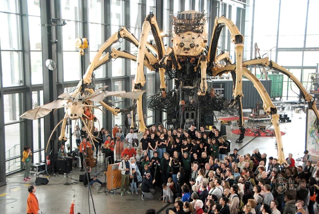 Espace intérieur de la ferme Halle de la Machine à Toulouse en Occitanie