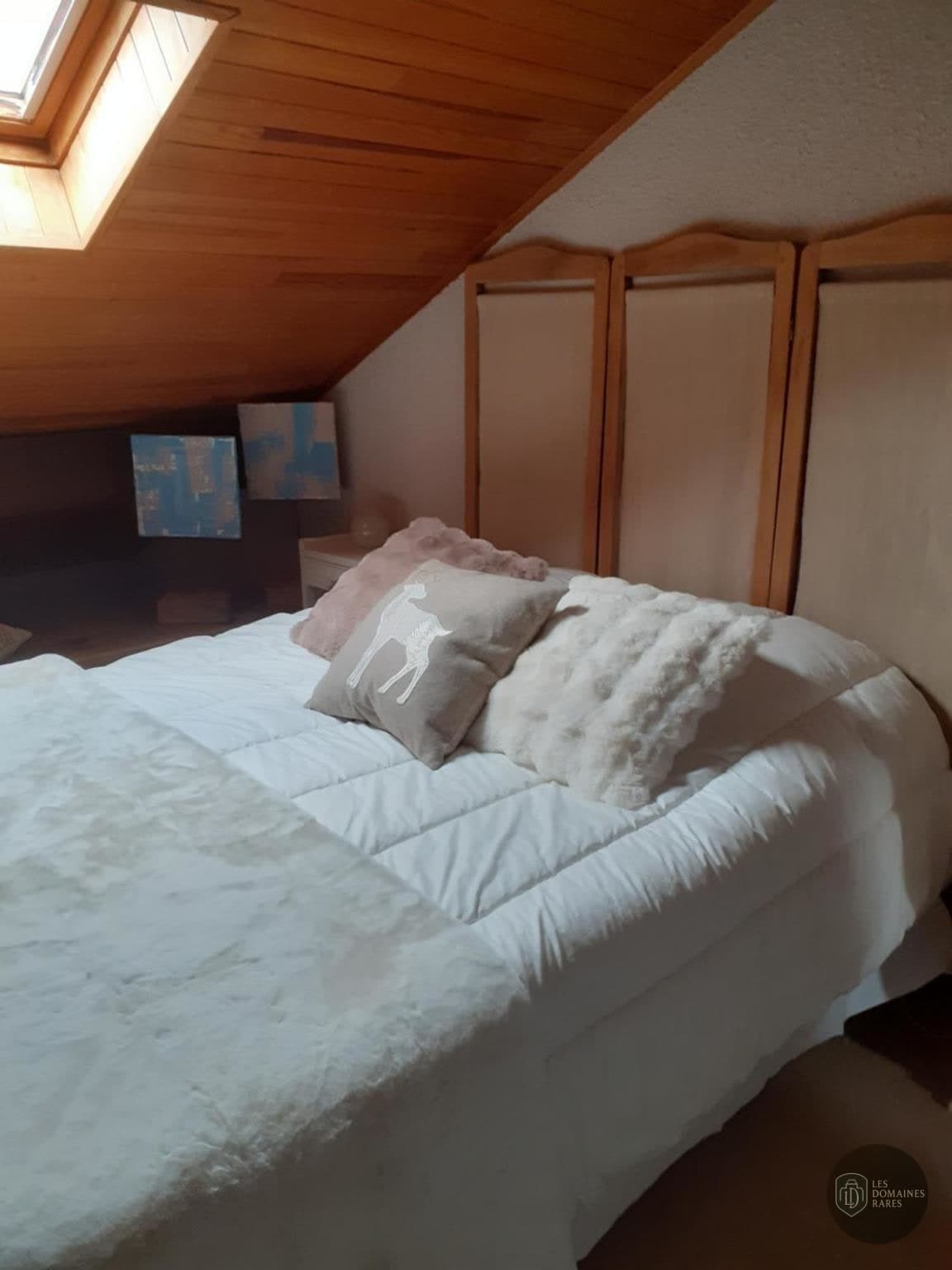 Chambre du lieu Hameau des Damayots à Montbeugny en Auvergne-Rhône-Alpes - séminaire meillers