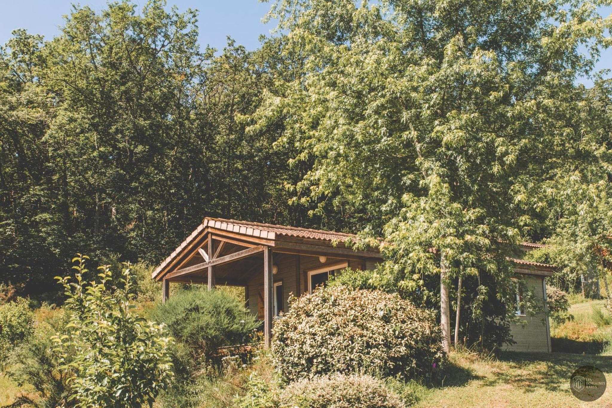 Vue extérieure du château Hameaux de Pomette à Marminiac en Occitanie