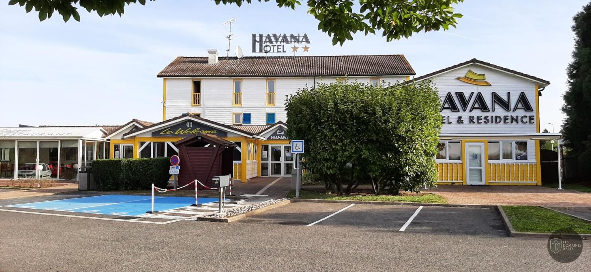 Vue de l'hôtel Havana Hôtel à Sens en Bourgogne-Franche-Comté