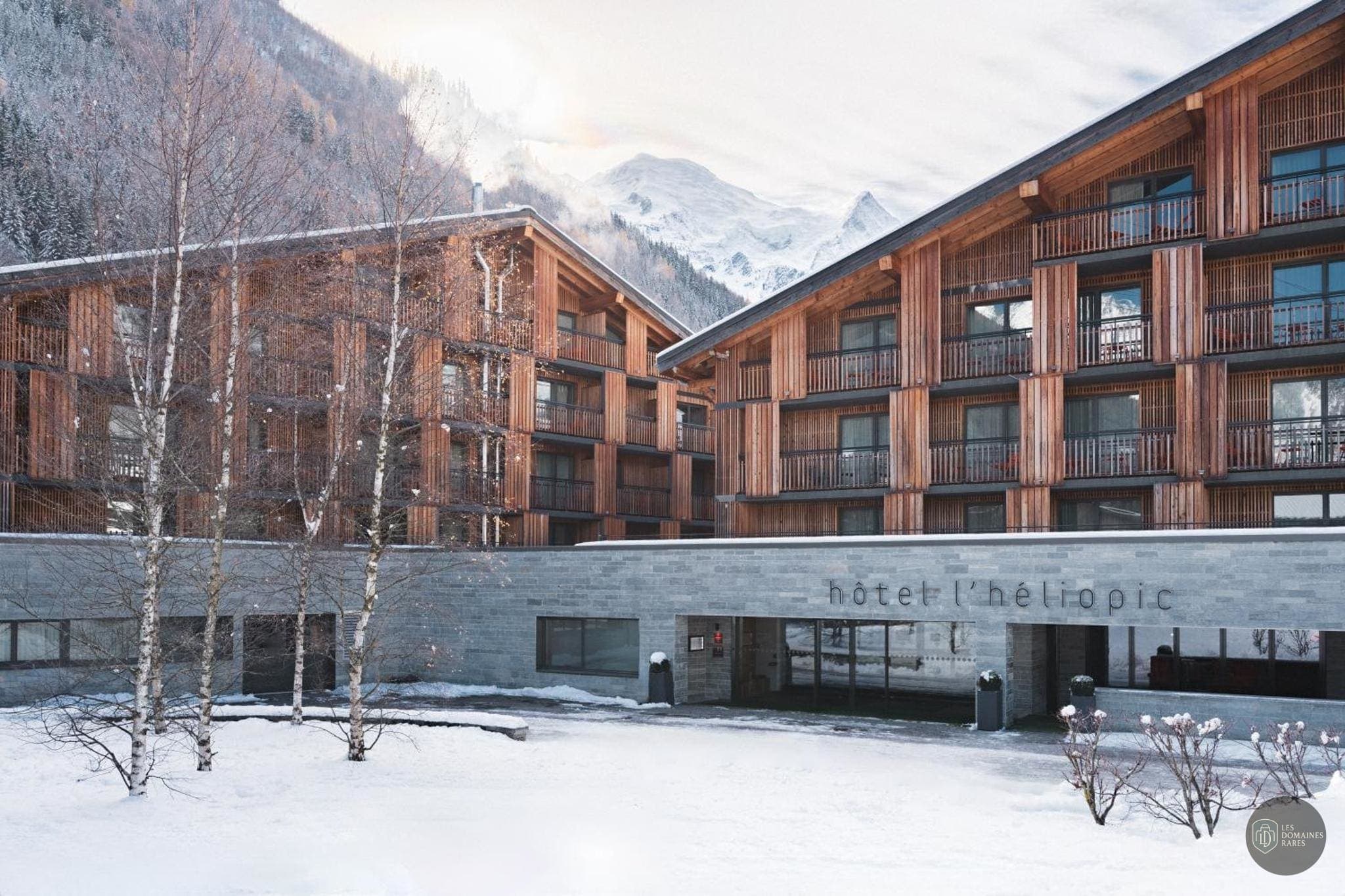 Vue extérieure de l'hôtel Heliopic Hotel  Spa à Chamonix en Auvergne-Rhône-Alpes