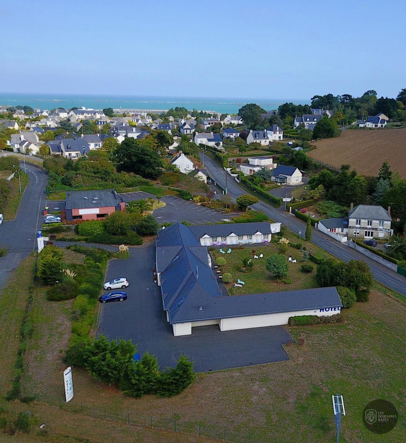 Vue extérieure de l'hôtel Heod Hôtel en Bretagne