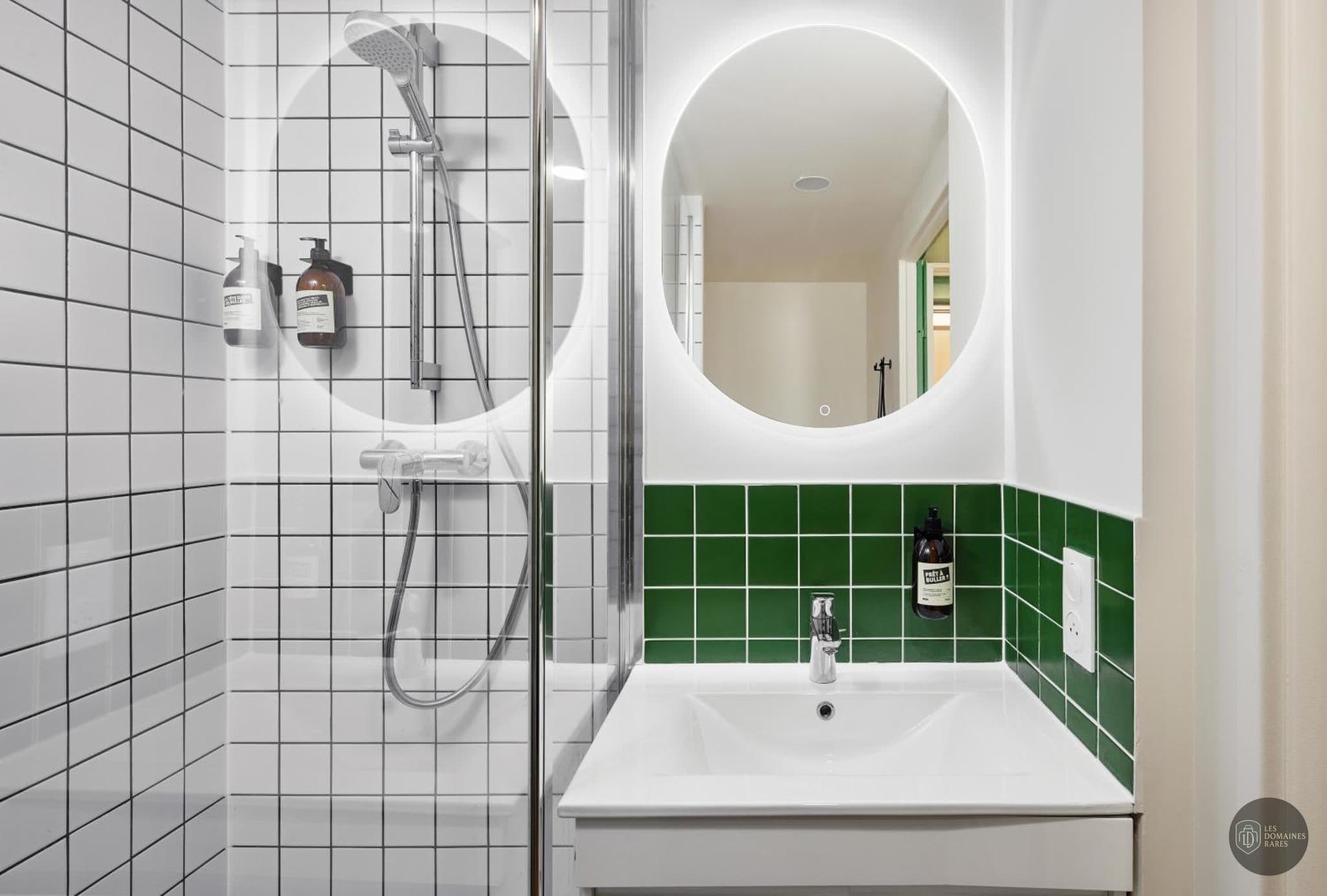 Salle de bain du lieu Hife Paris Issy en Île-de-France