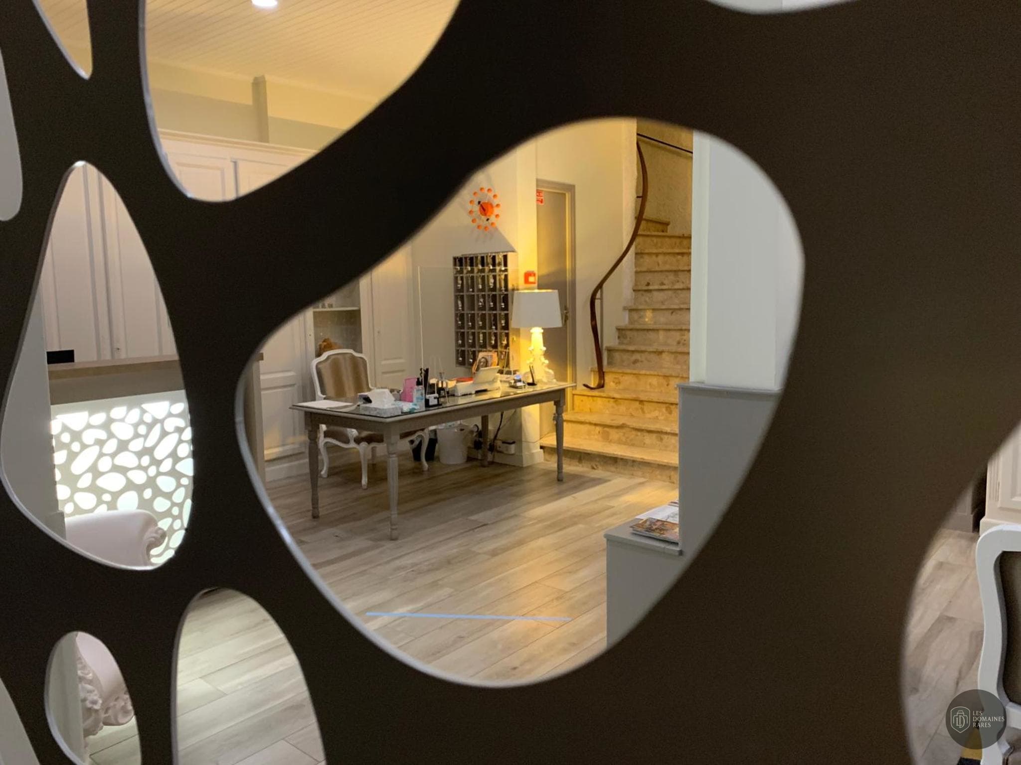 Espace intérieur de l'hôtel Hotel Biney à Rodez en Occitanie