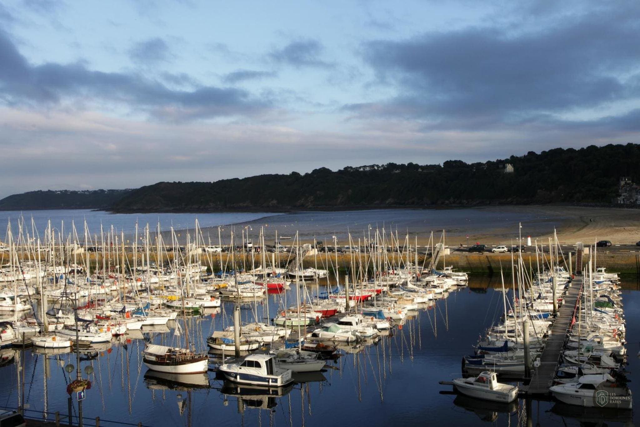 Vue de l'hôtel Hotel Le Benhuyc en Bretagne