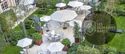 Vue extérieure de l'hôtel Hotel Le Bristol à Paris en Île-de-France