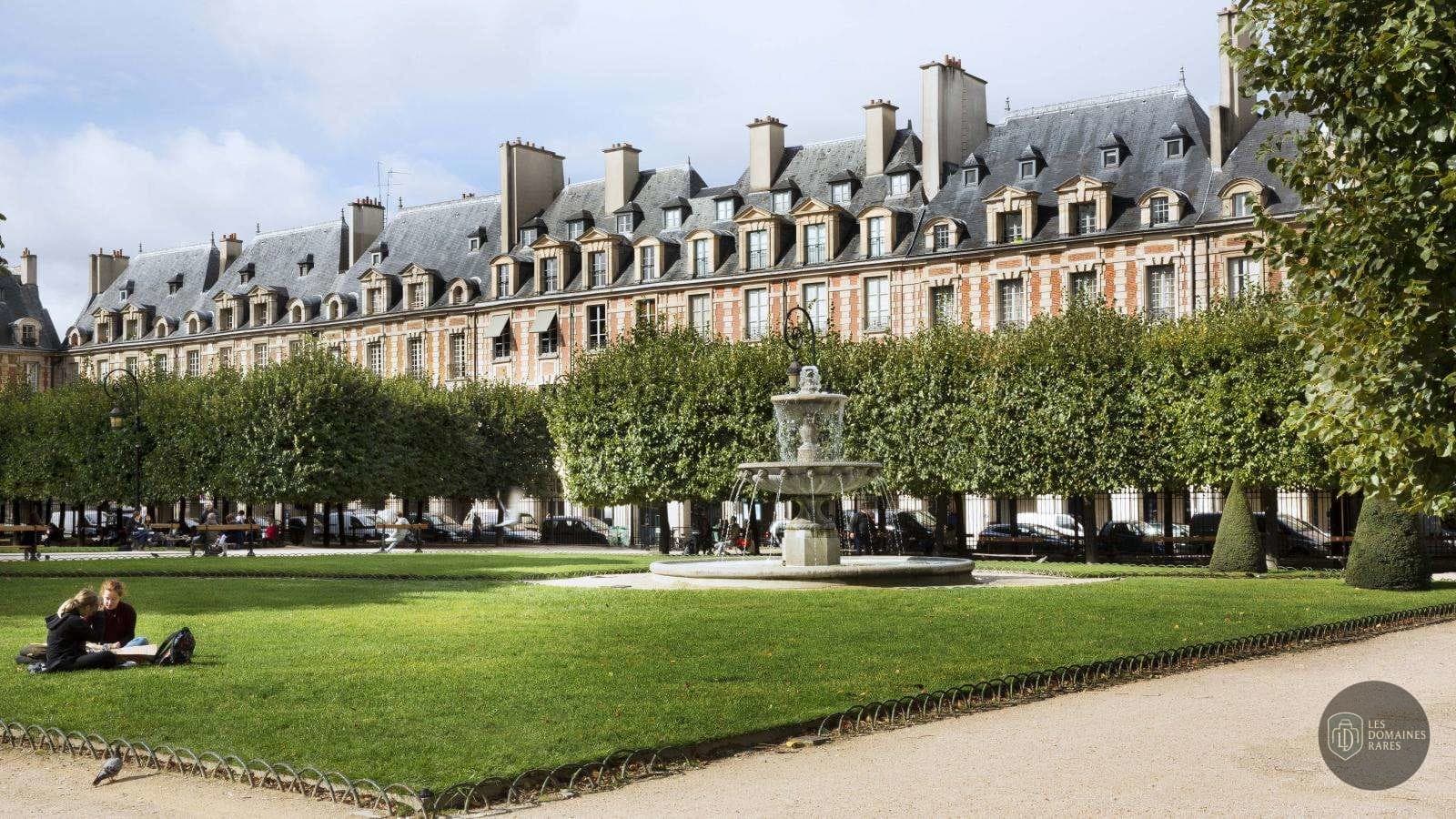 Vue extérieure de l'hôtel Hotel Le Compostelle en Nouvelle-Aquitaine