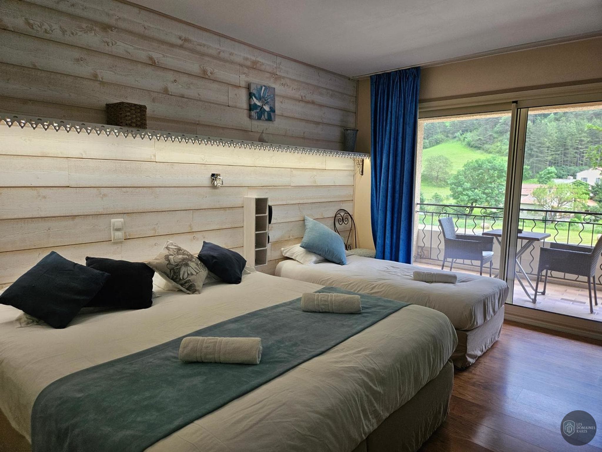 Vue extérieure de l'hôtel Hotel Le Mont Barral en Auvergne-Rhône-Alpes