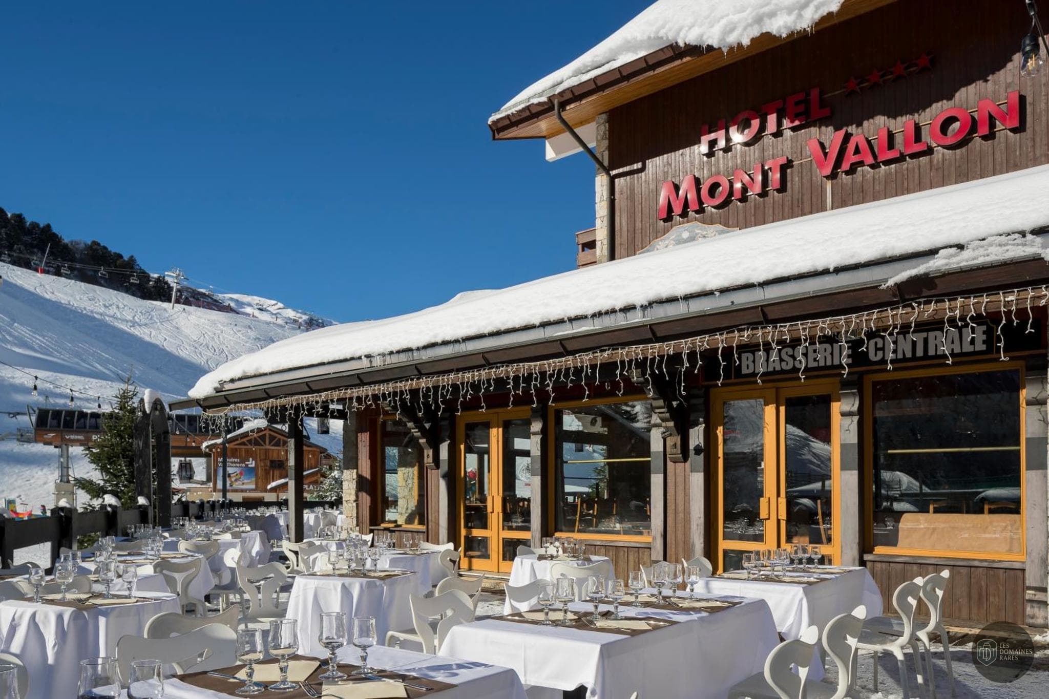 Vue extérieure de l'hôtel Hotel Mont Vallon à Méribel en Auvergne-Rhône-Alpes