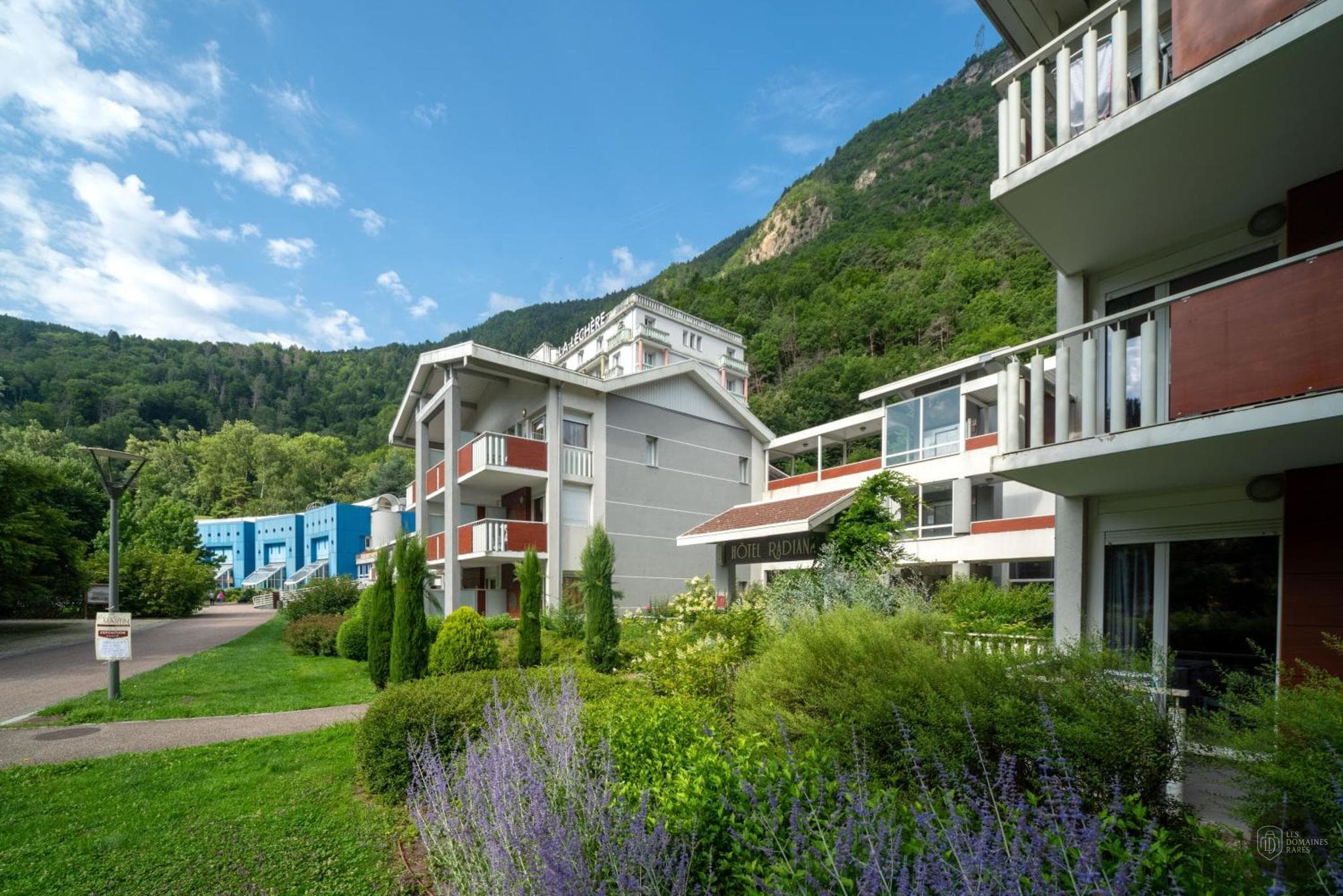 Hotel Radiana — Extérieur