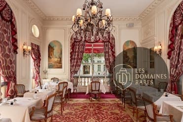 Restaurant de l'hôtel Hotel Raphael à Paris en Île-de-France
