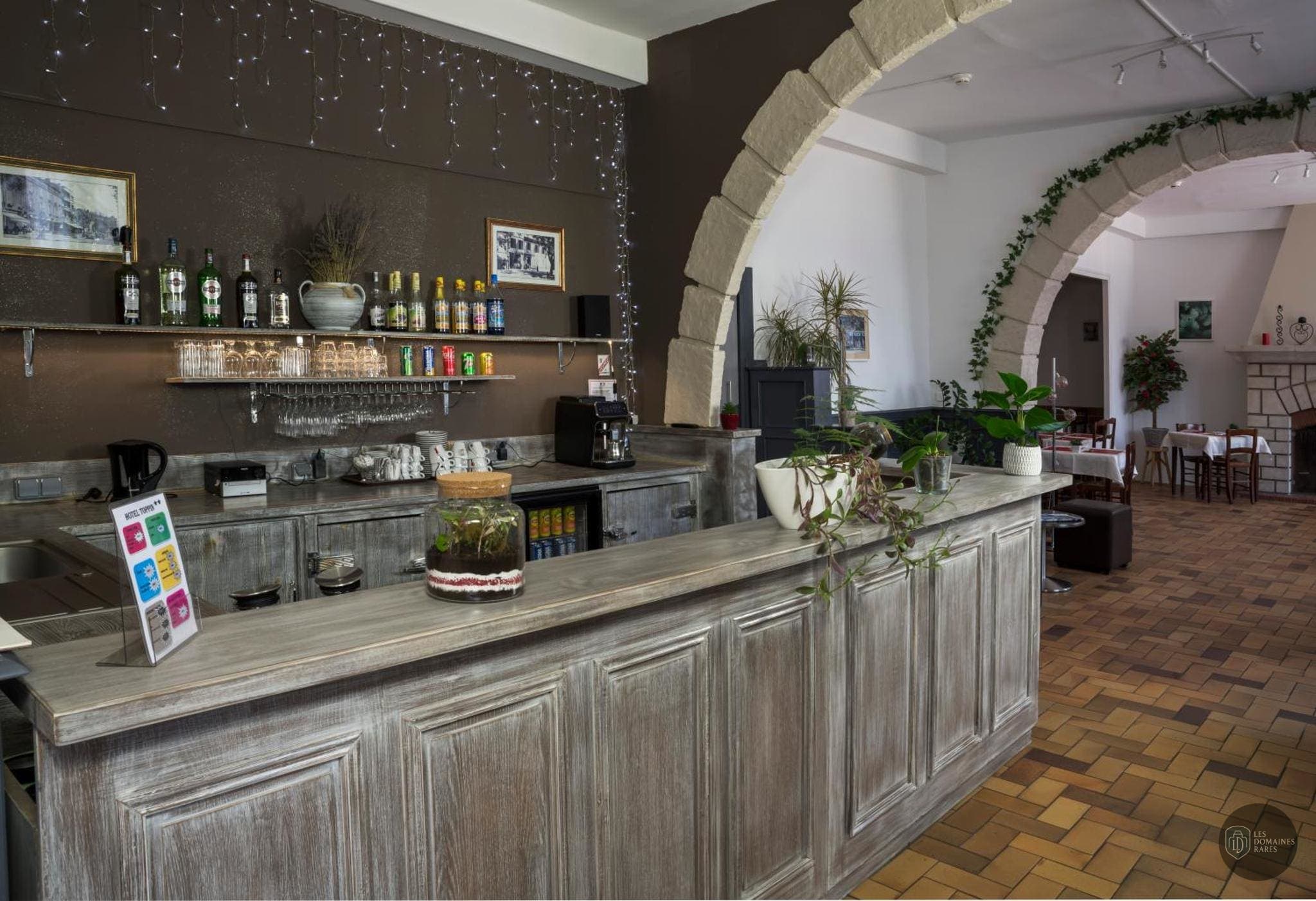 Espace intérieur de l'hôtel Hotel Toppin à Cavaillon en Provence-Alpes-Côte d'Azur