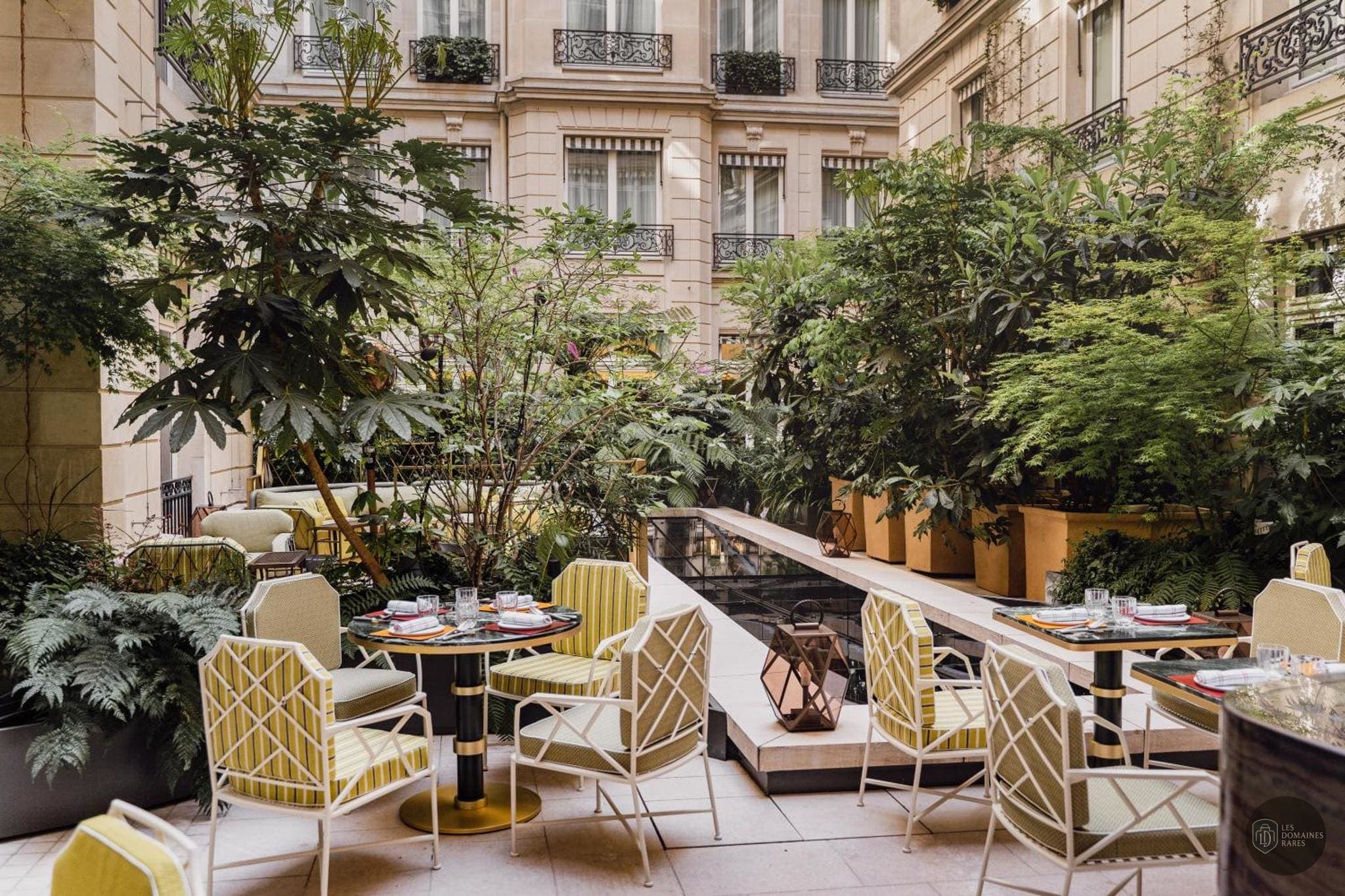 Vue extérieure de l'hôtel Hotel de Crillon à Paris en Île-de-France