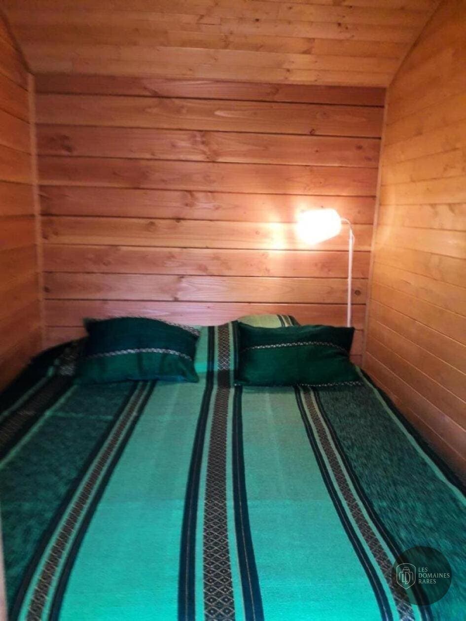 Chambre de l'hôtel Hotel de France à Viré en Normandie - séminaire vire normandie, france