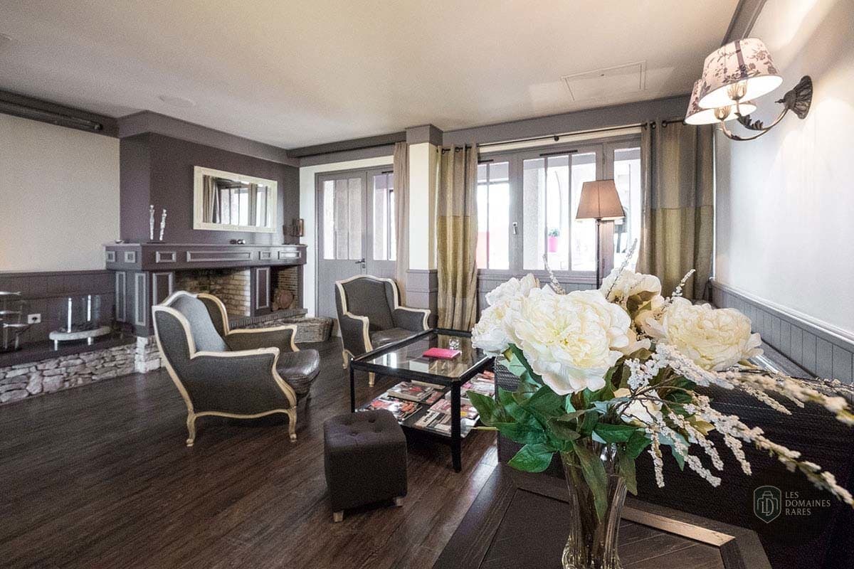 Espace intérieur de l'hôtel Hotel de La Maree à Rivedoux en Nouvelle-Aquitaine