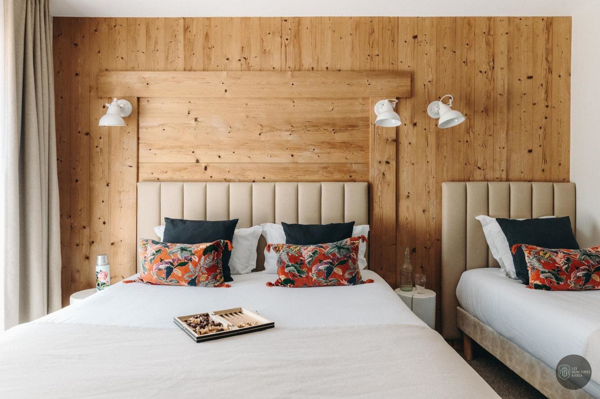 Chambre de l'hôtel Hotel des 2 Gares à Megève en Auvergne-Rhône-Alpes - séminaire haute-savoie