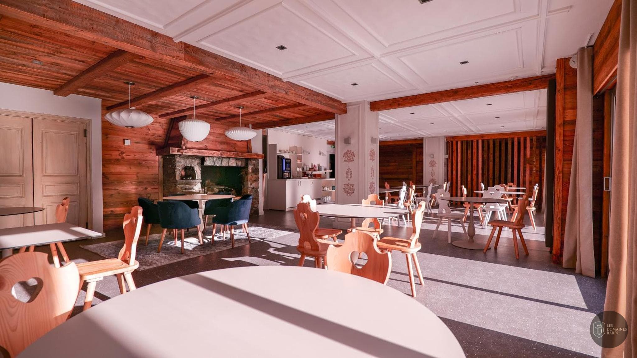 Espace intérieur de l'hôtel Hotel des 2 Gares à Megève en Auvergne-Rhône-Alpes