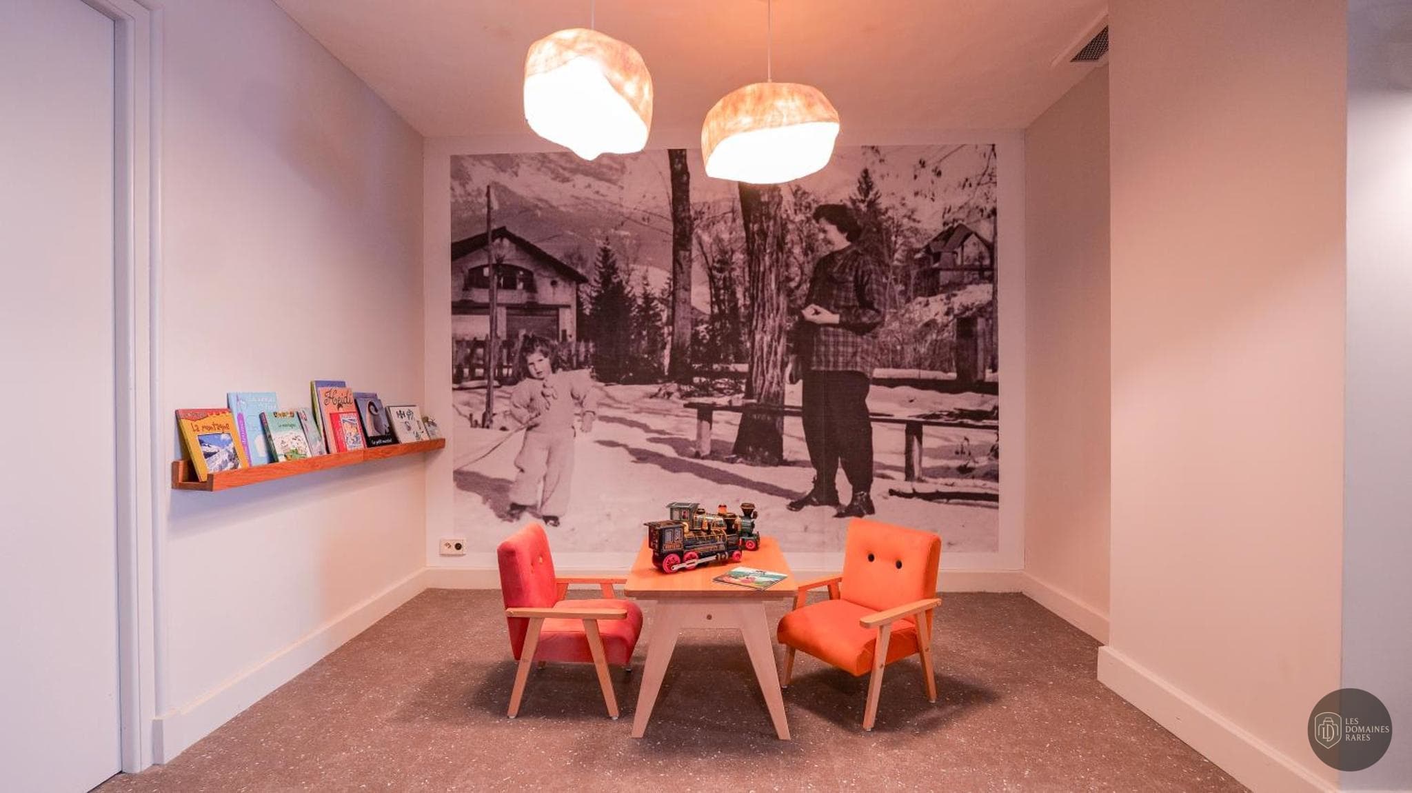 Espace intérieur de l'hôtel Hotel des 2 Gares à Megève en Auvergne-Rhône-Alpes