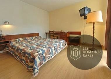 Chambre de l'hôtel Hotel du Commerce à Vaiges en Pays de la Loire