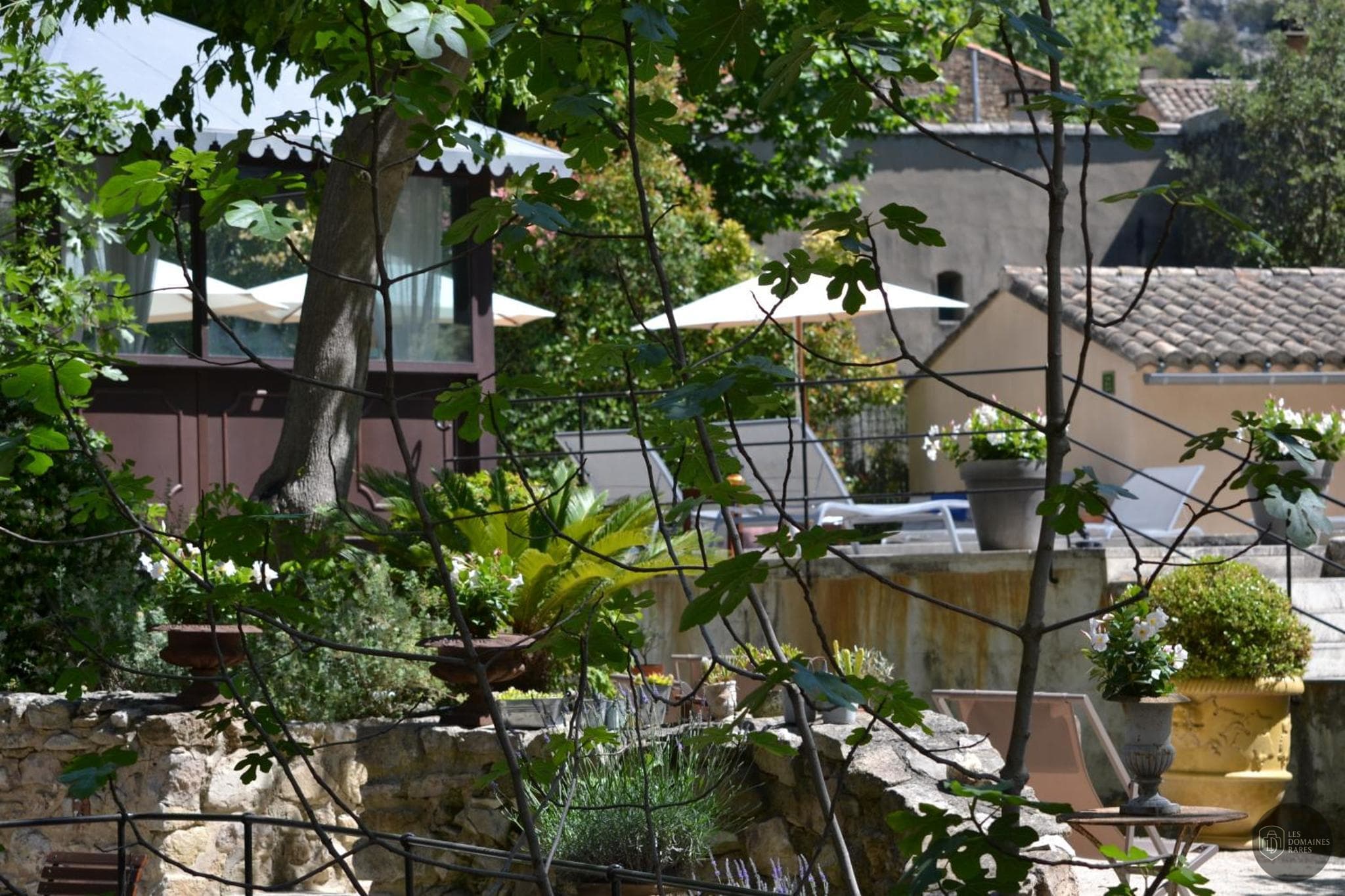 Vue extérieure de l'hôtel Hotel du Poete en Provence-Alpes-Côte d'Azur