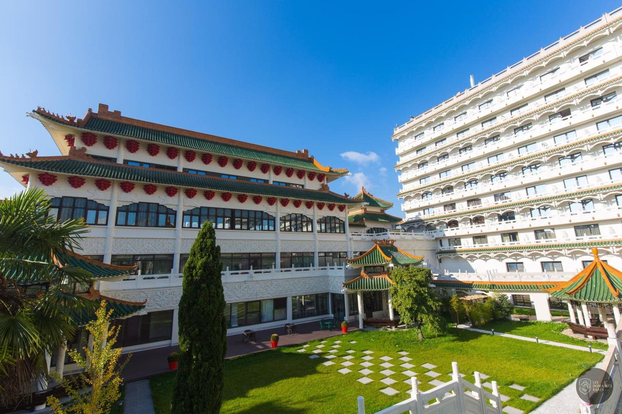 Huatian Chinagora Hotel