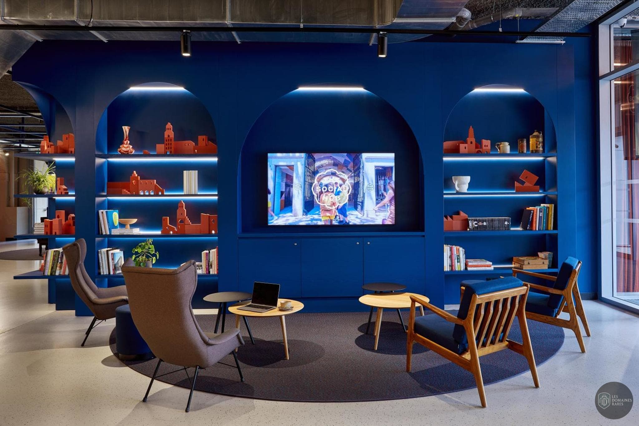Hub 36 — Extérieur