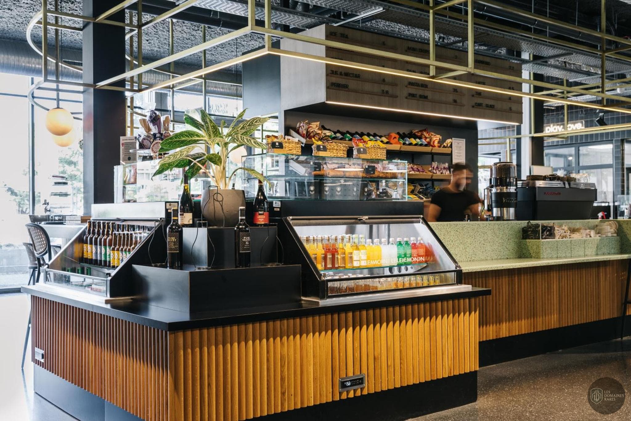Hub 36 — Extérieur