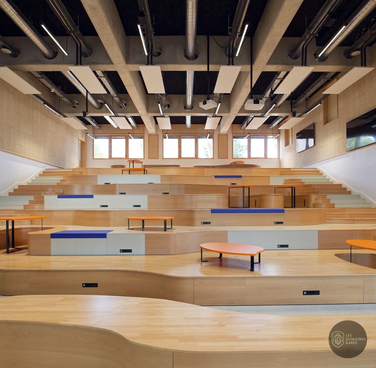 Salle de réunion 2 de l'auberge I-Factory à Villeurbanne en Auvergne-Rhône-Alpes
