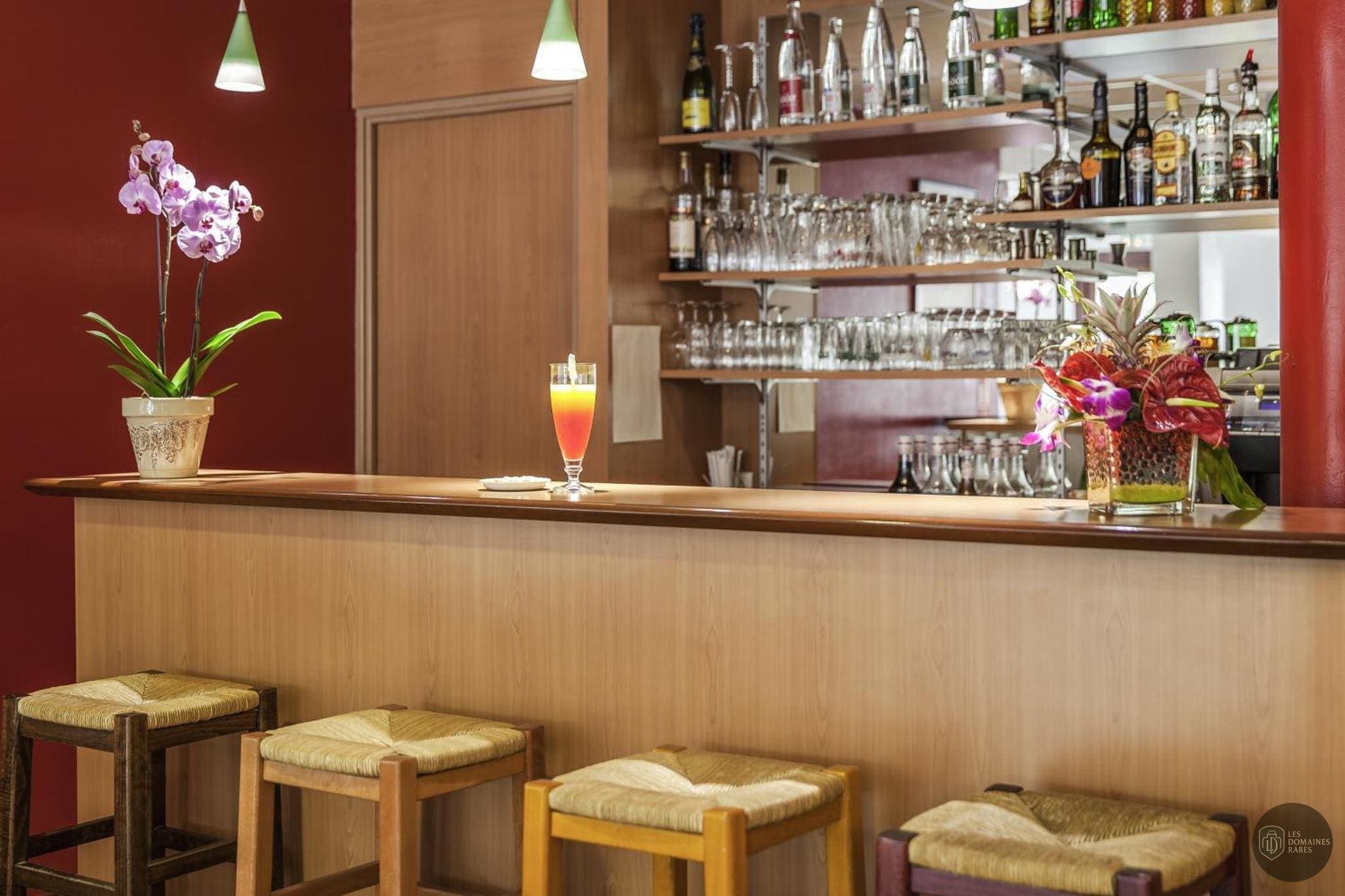 Vue extérieure de l'hôtel Ibis Auch à Auch en Occitanie