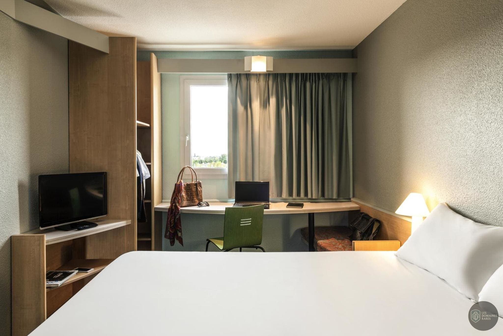 Vue extérieure de l'hôtel Ibis Auch à Auch en Occitanie