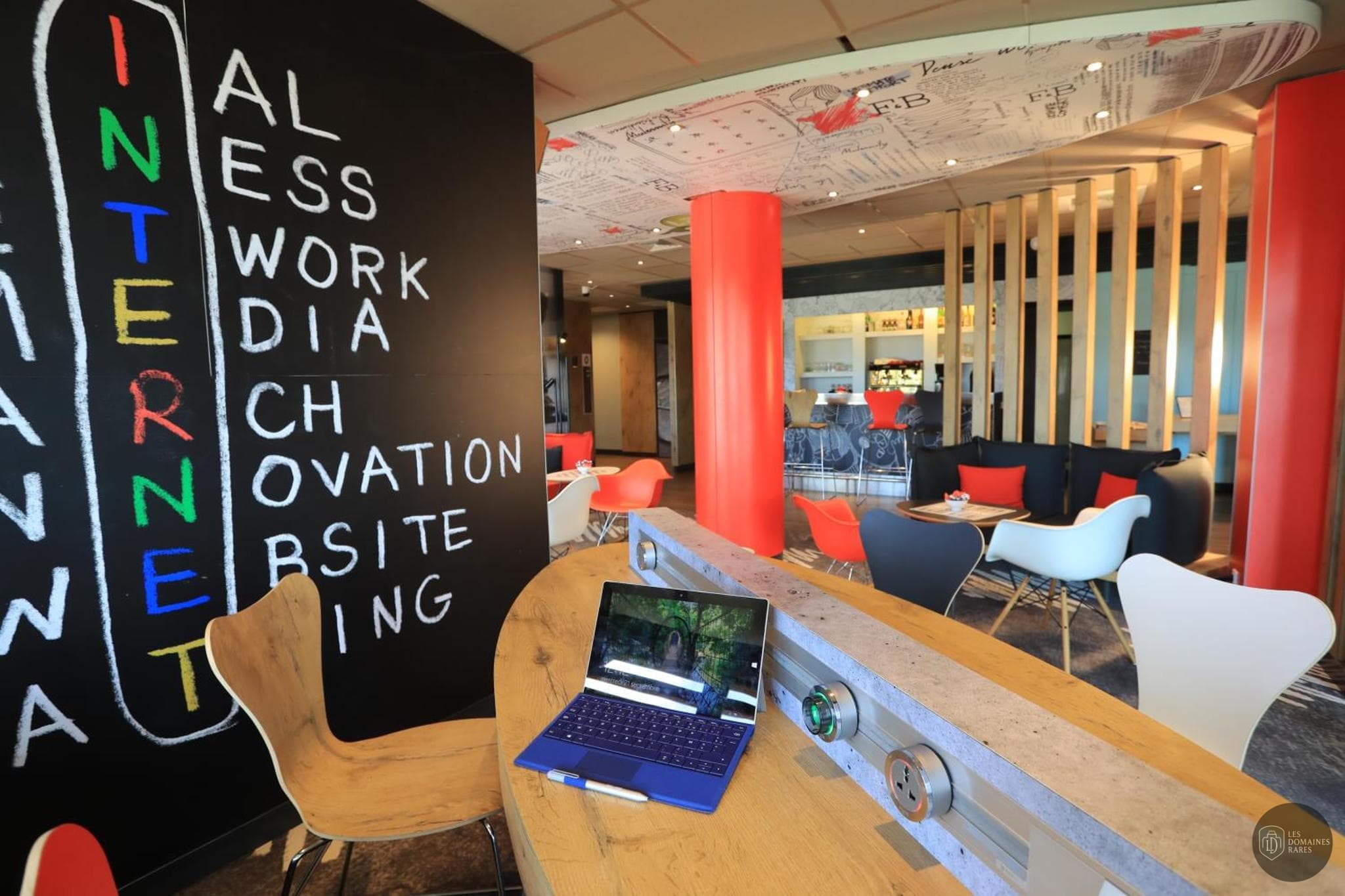 Vue extérieure de l'hôtel Ibis Aurillac à Aurillac en Auvergne-Rhône-Alpes