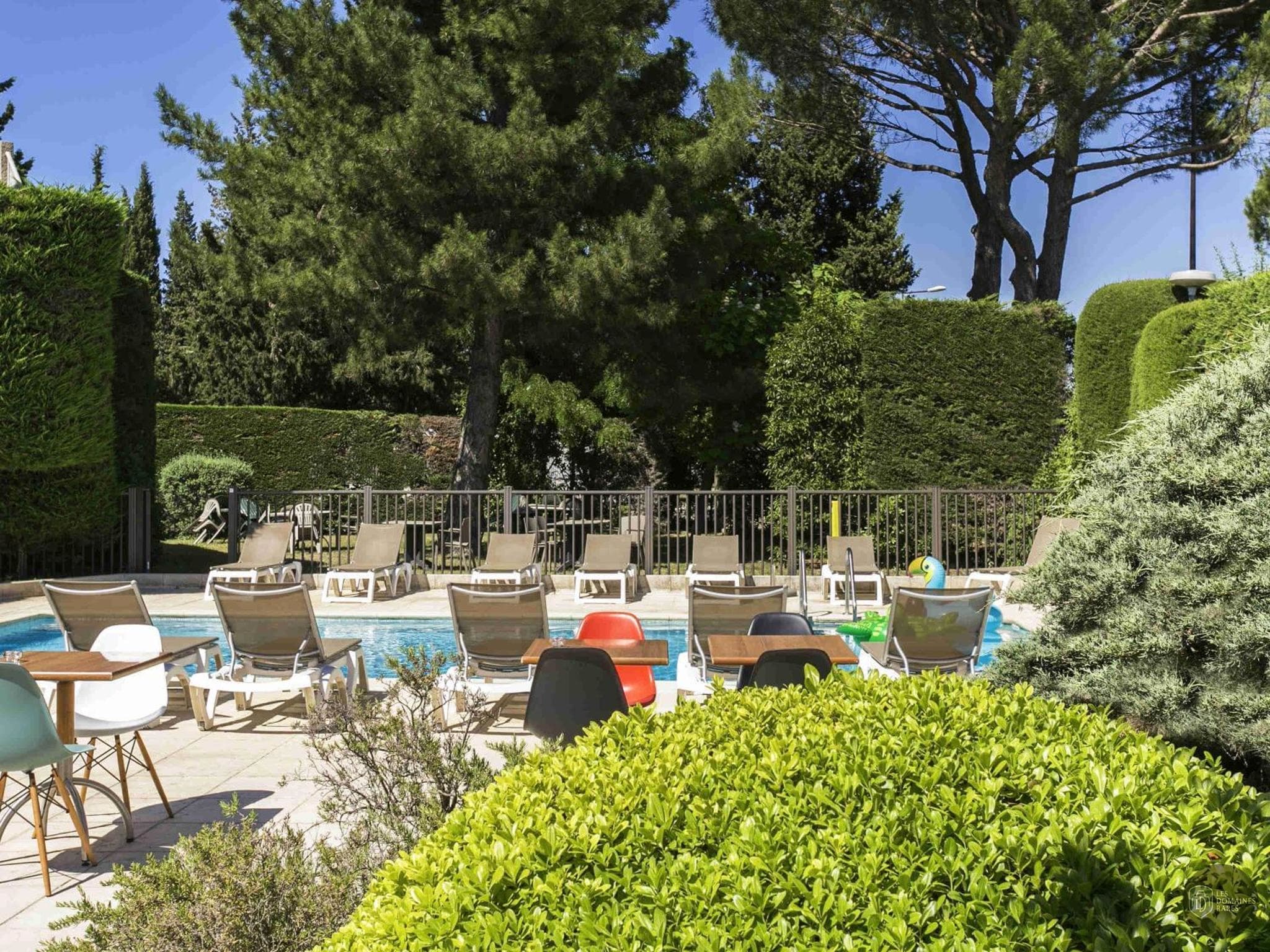 Vue extérieure de l'hôtel Ibis Avignon Sud en Provence-Alpes-Côte d'Azur