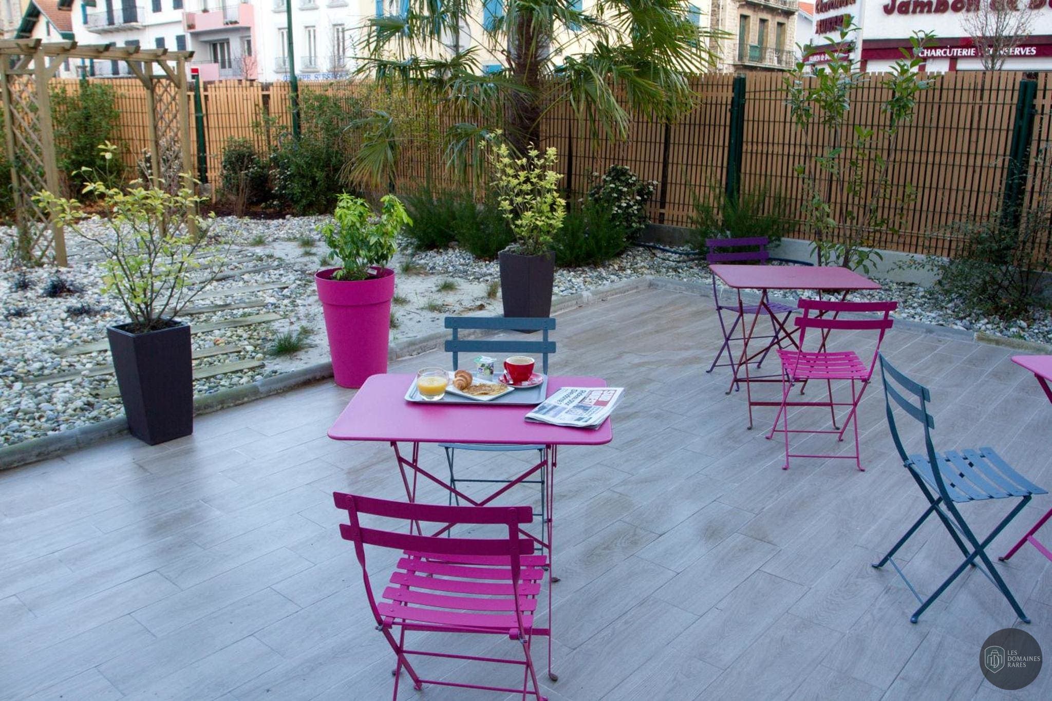 Vue extérieure de l'hôtel Ibis Bayonne Centre à Bayonne en Nouvelle-Aquitaine
