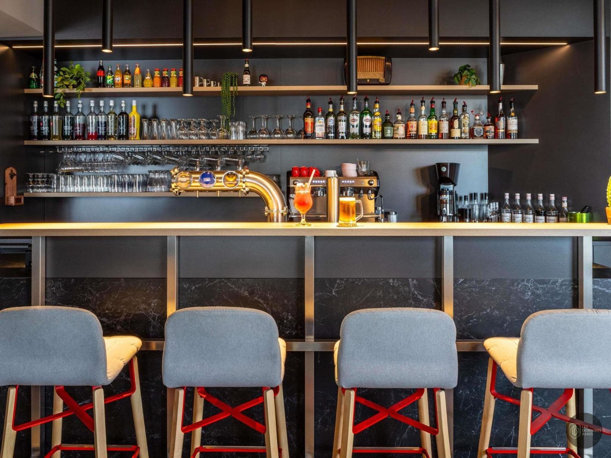 Espace intérieur de l'hôtel Ibis Compiègne à Compiègne en Hauts-de-France