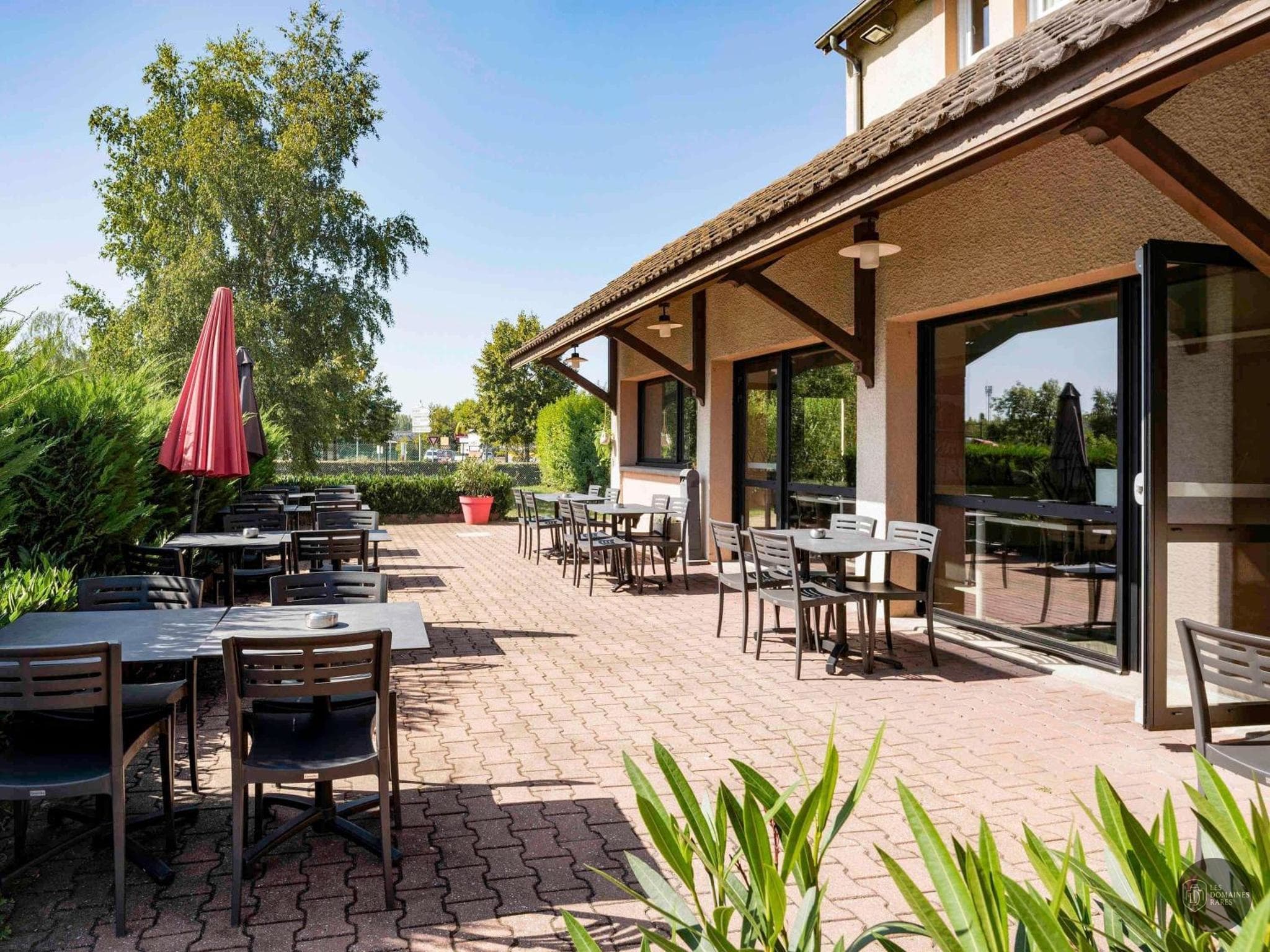 Vue extérieure de l'hôtel Ibis Creil sur Oise en Hauts-de-France