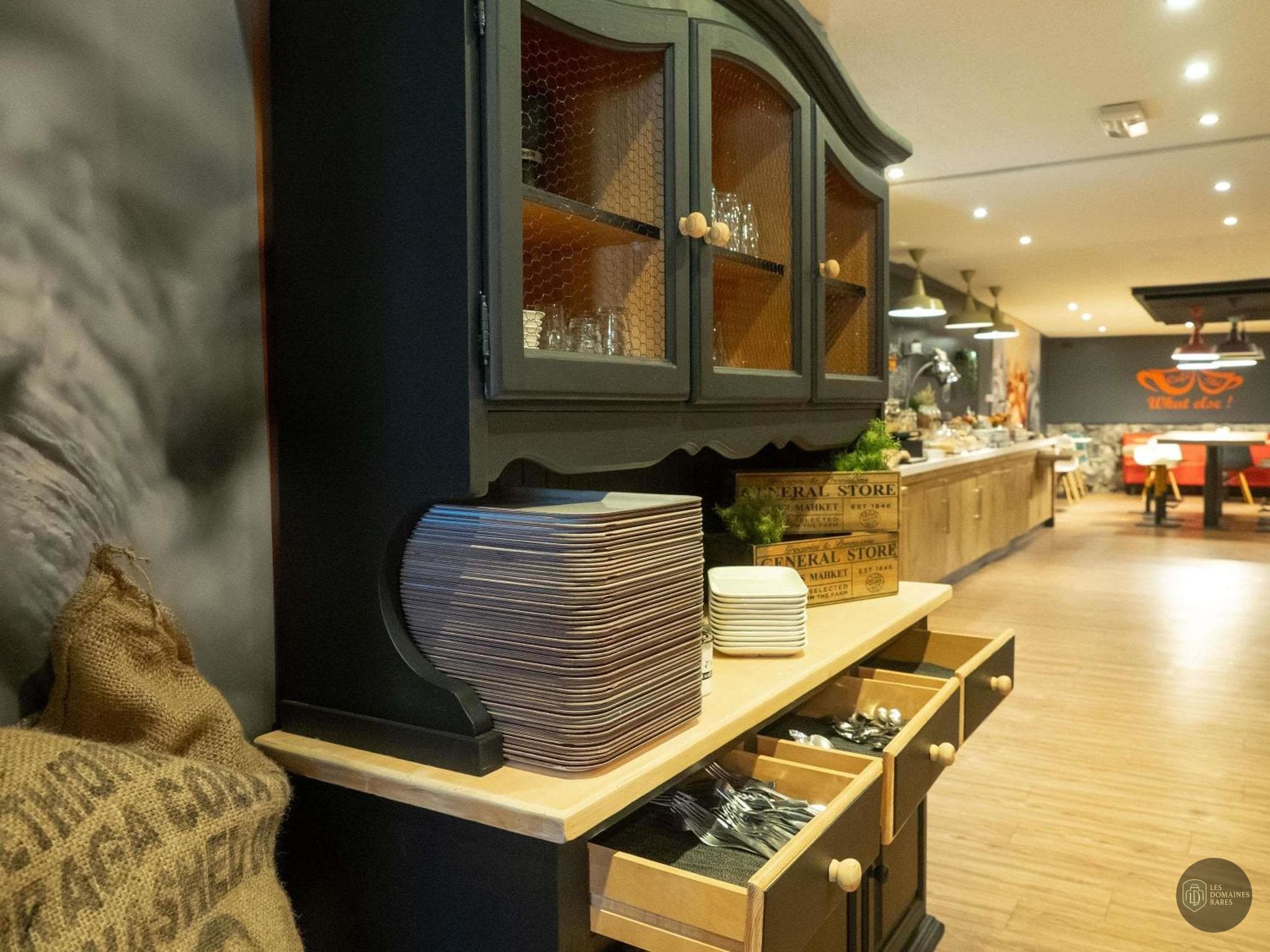 Espace intérieur de l'hôtel Ibis Douai Centre à Douai en Hauts-de-France