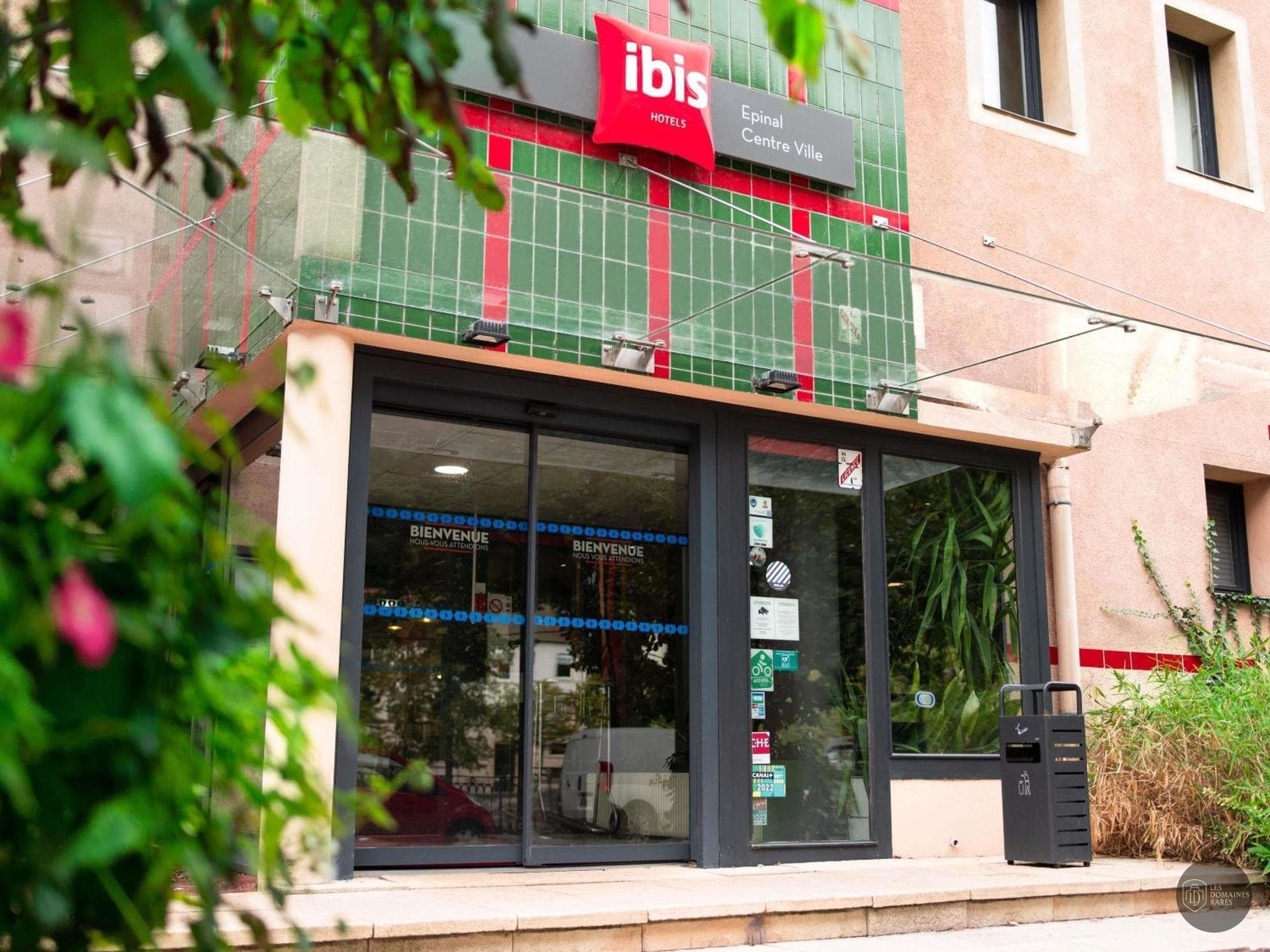 Vue extérieure de l'hôtel Ibis Epinal Centre à Epinal en Grand Est