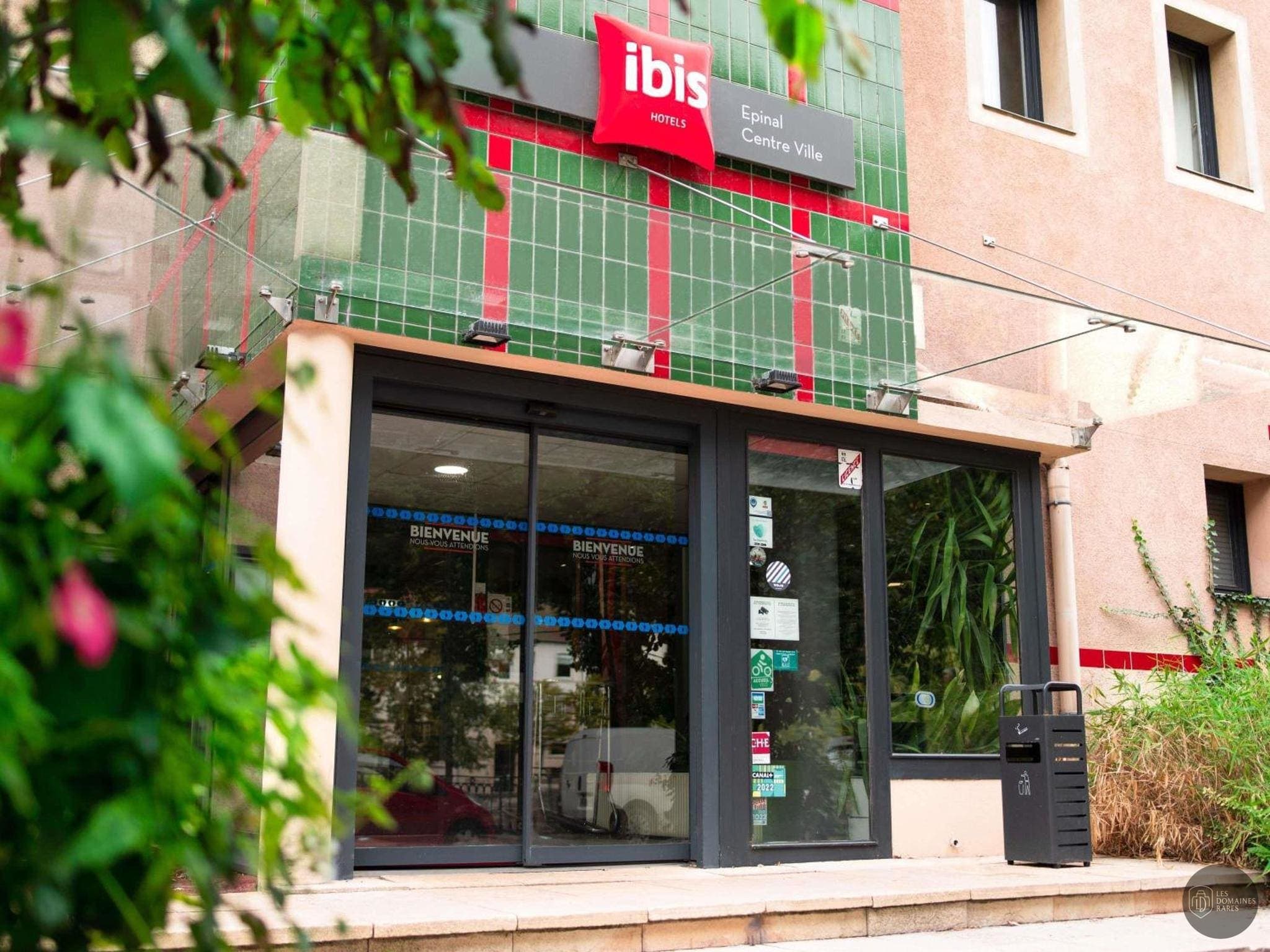 Vue extérieure de l'hôtel Ibis Epinal Centre à Epinal en Grand Est
