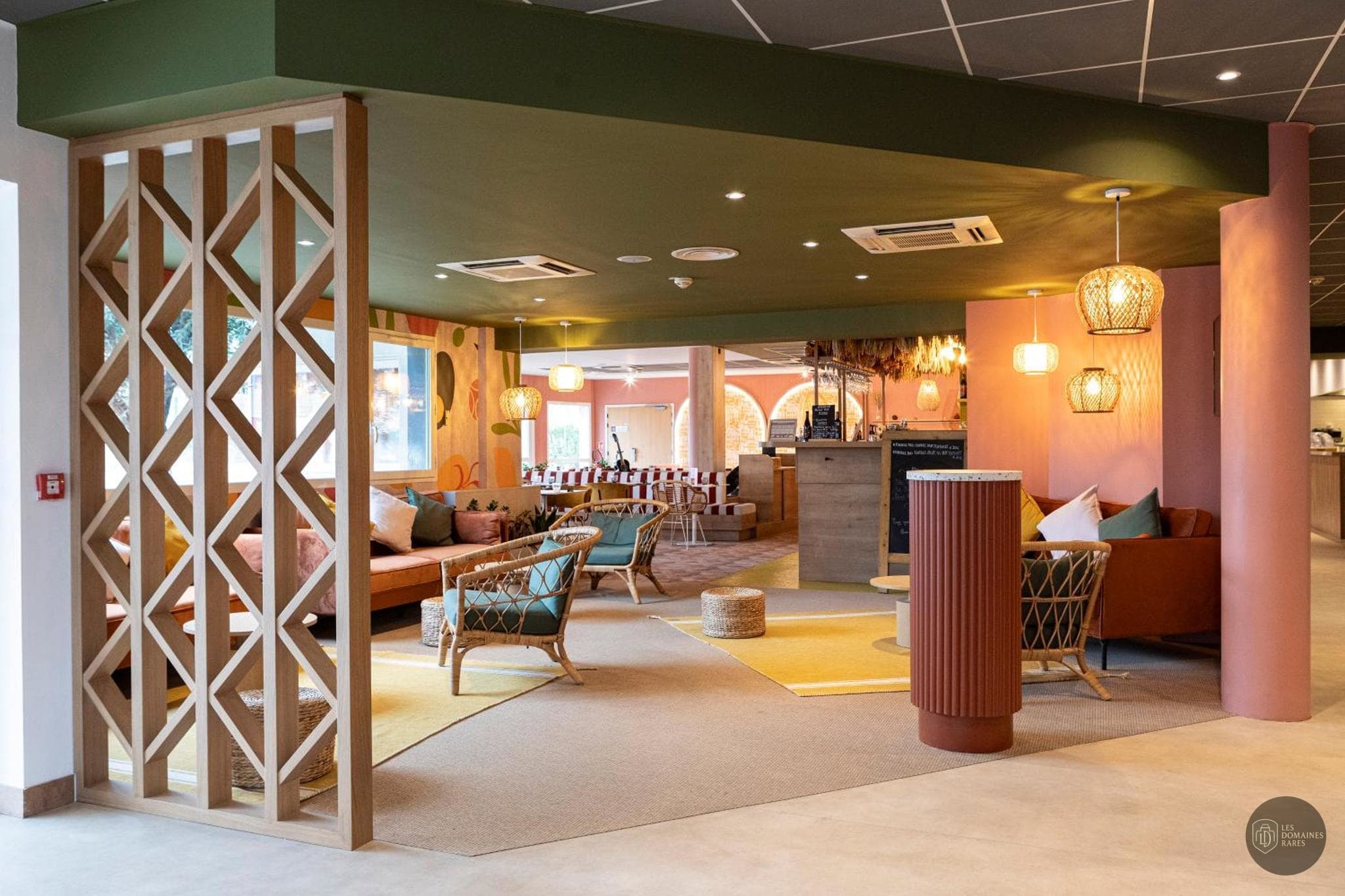 Espace intérieur de l'hôtel Ibis Istres Trigance à Istres en Provence-Alpes-Côte d'Azur