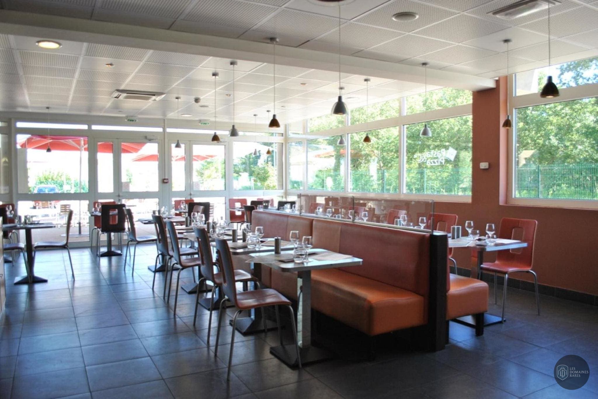 Restaurant de l'hôtel Ibis Loriol le Pouzin à Le en Auvergne-Rhône-Alpes