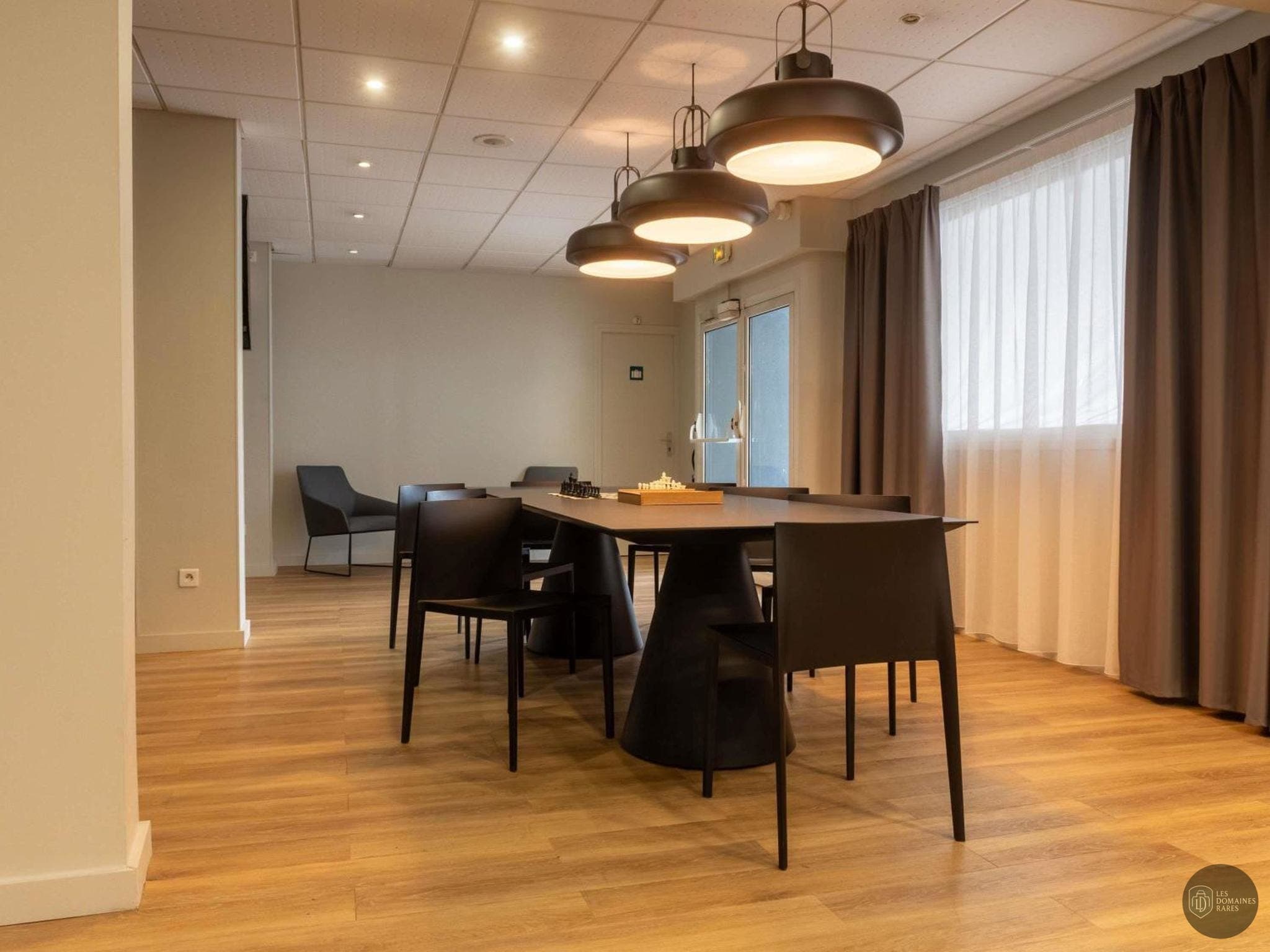 Vue extérieure de l'hôtel Ibis Lyon Est Bron en Auvergne-Rhône-Alpes