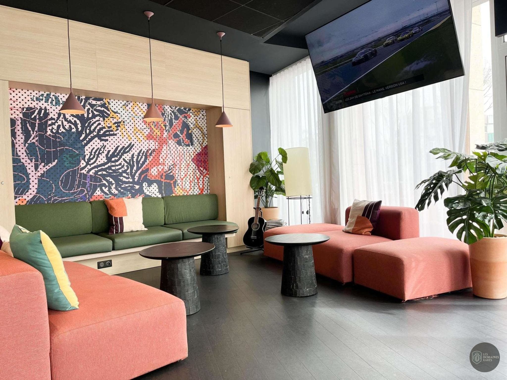 Espace intérieur de l'hôtel Ibis Martigues à Martigues en Provence-Alpes-Côte d'Azur