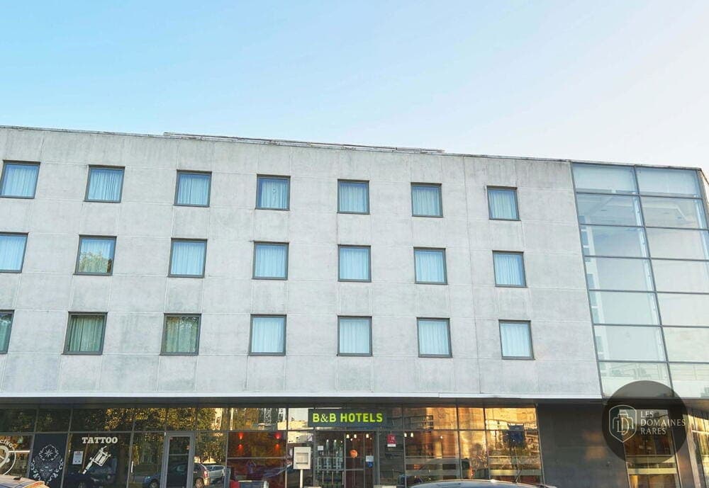 Vue extérieure de l'hôtel Ibis Maubeuge à Maubeuge en Hauts-de-France