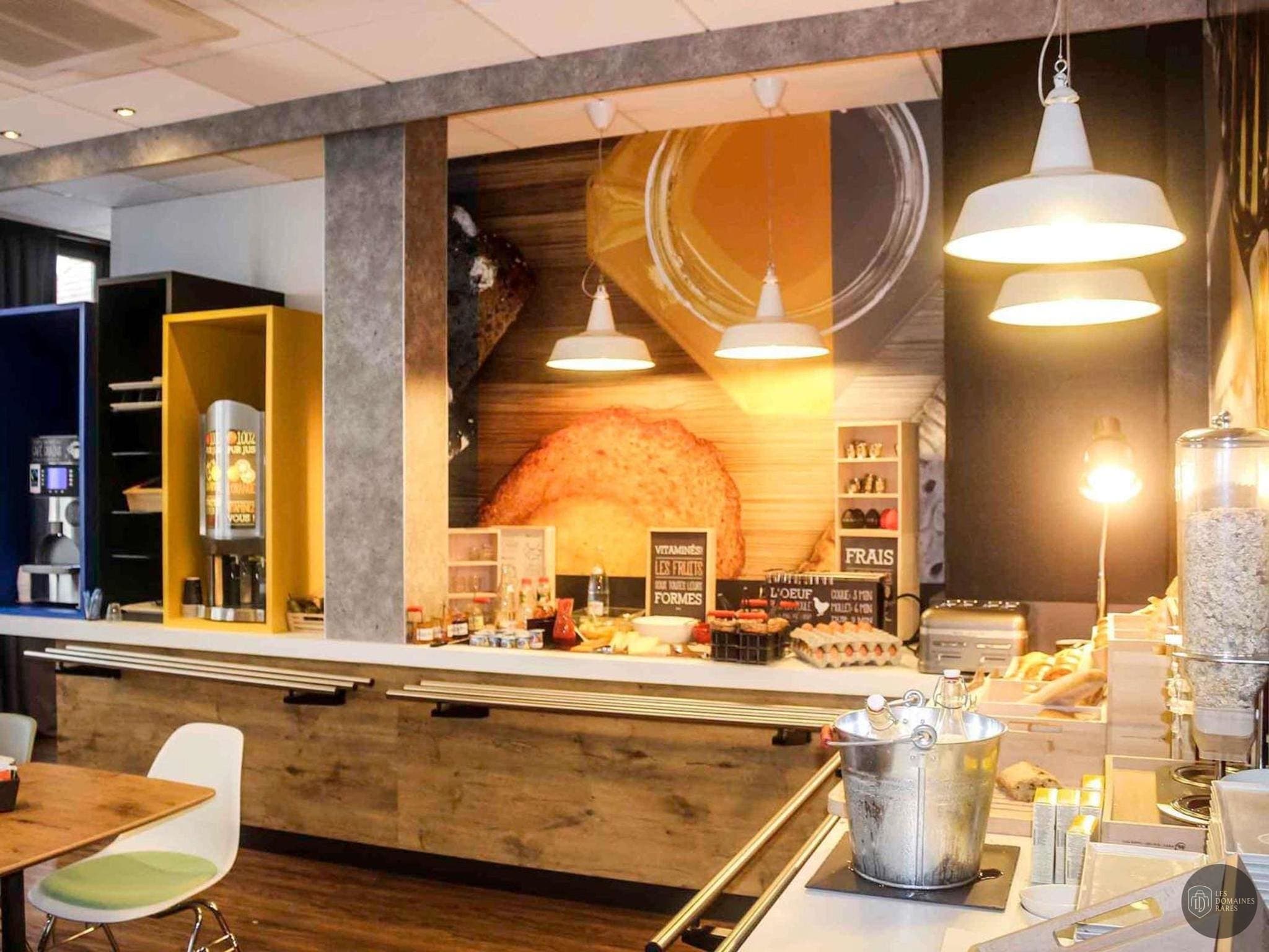 Vue extérieure de l'hôtel Ibis Montargis à Montargis en Centre-Val de Loire